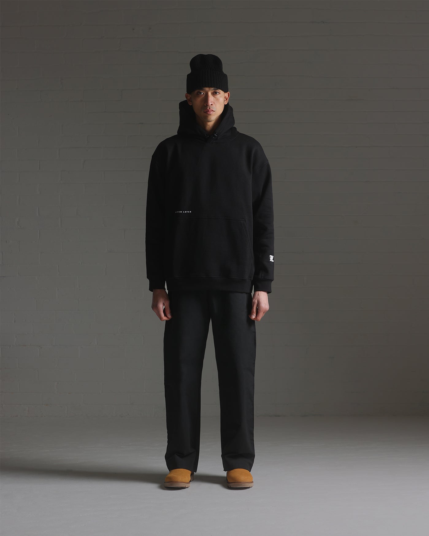 L3. Essentials Hoodie (Black)