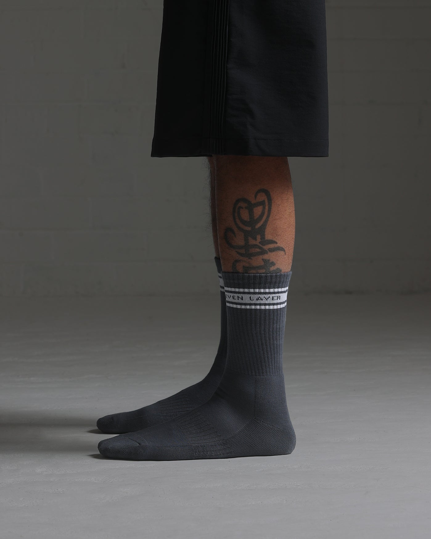 L1. Basic Training Socks (Grey)