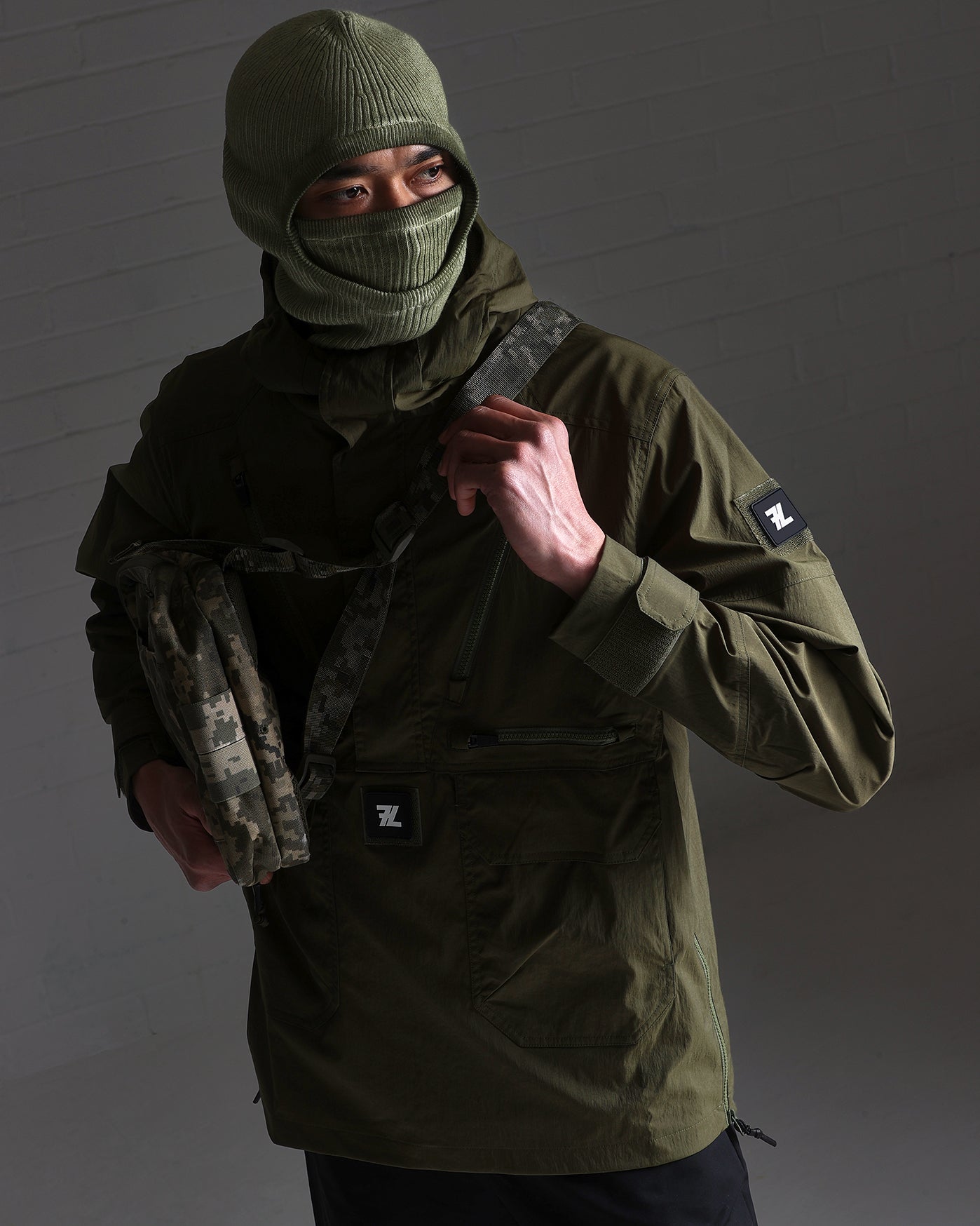 L5. RECON SMOCK