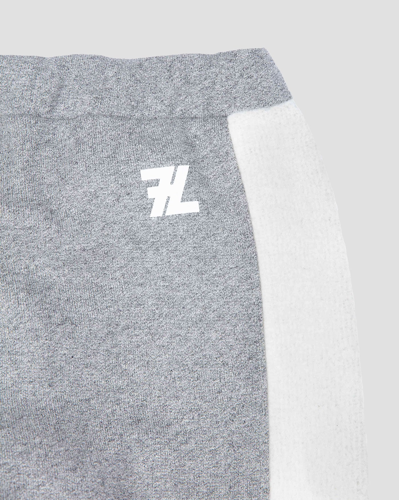 L3. Essentials Joggers (Marl)