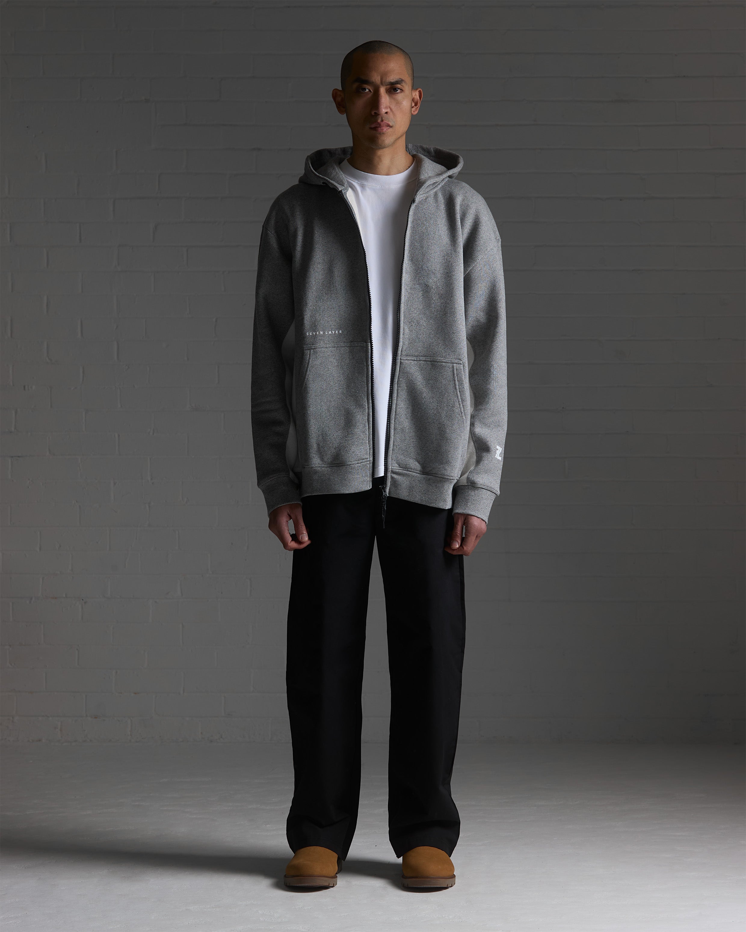 L3. GREY MARL ZIPPED HOODIE