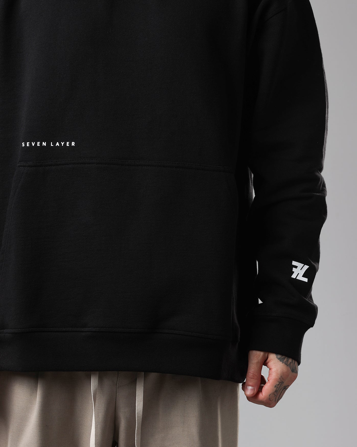 L3. Essentials Hoodie (Black)