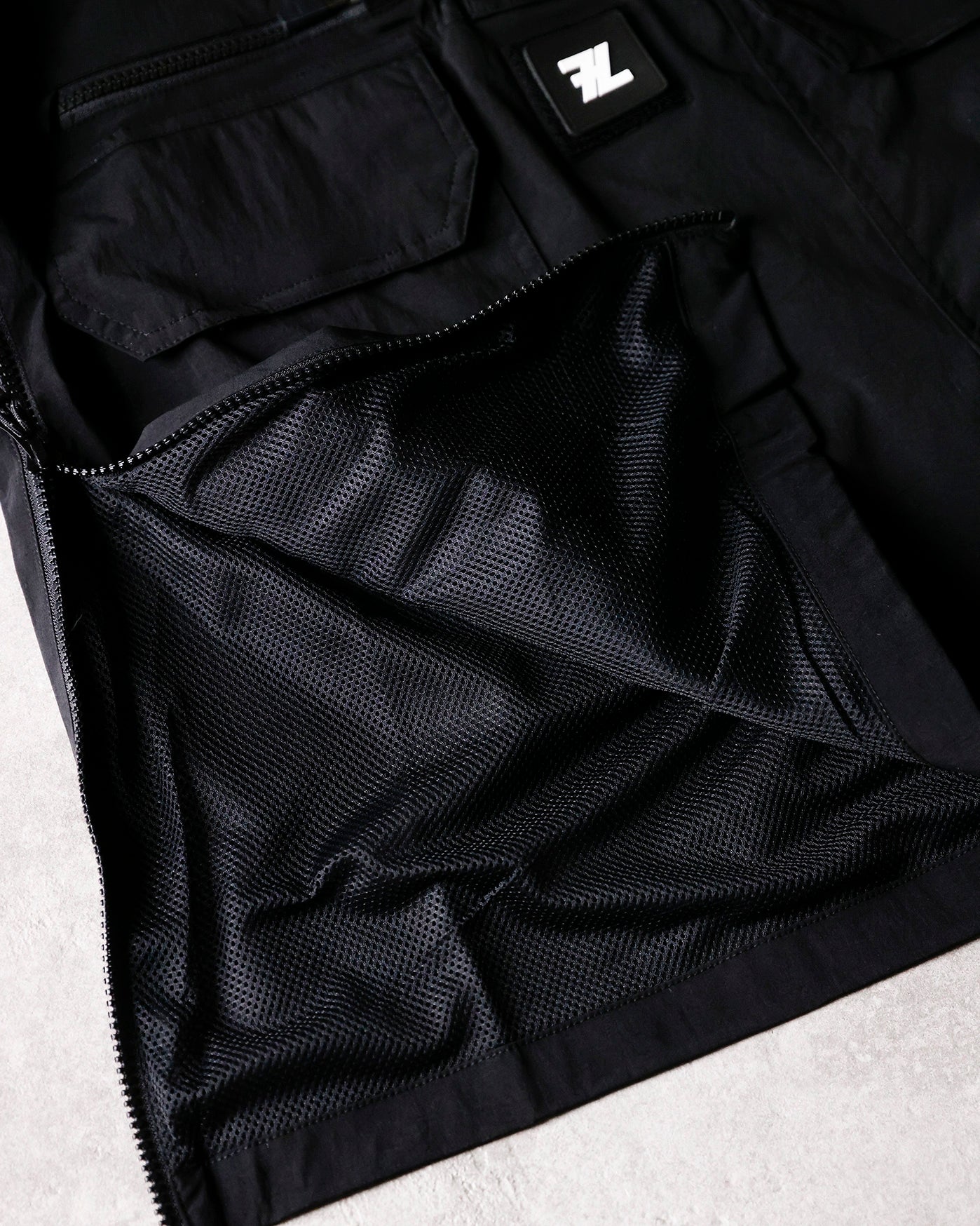 L5. RECON SMOCK
