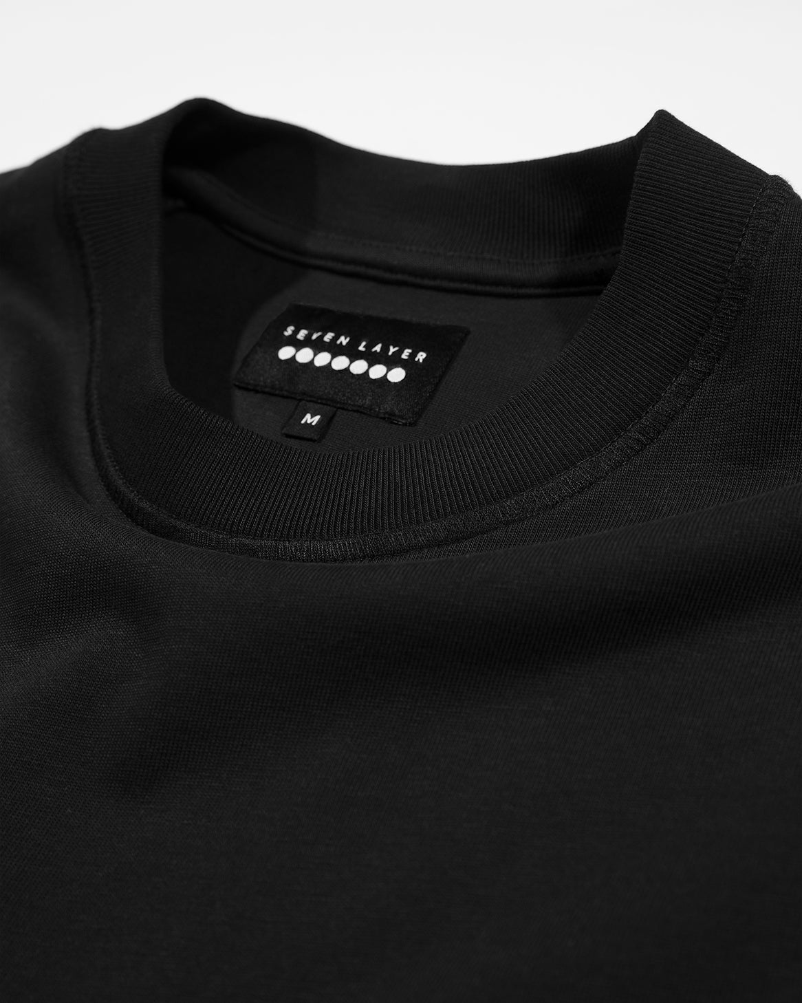 L1. KURO T-SHIRT (BLACK)