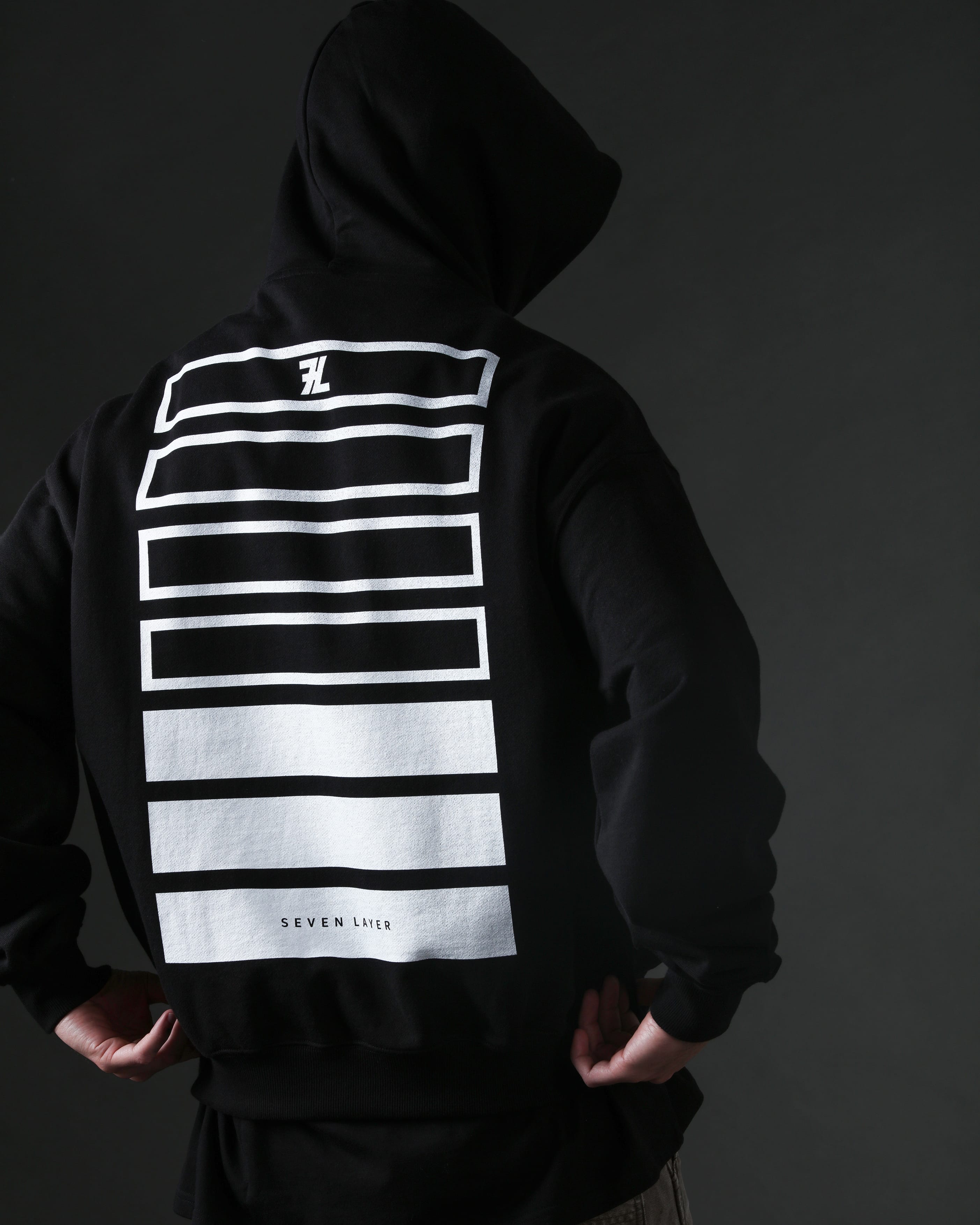 L3. INDICATOR HOODIE (BLACK)